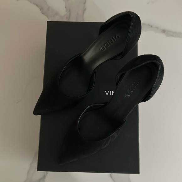 Vince Women's Celeste d'Orsay High-Heel Pumps, Black Suede, Womens Size 6.5M - Picture 2 of 4